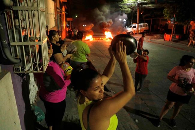 Hondurans call for president to step down after drug verdict | iNFOnews.ca