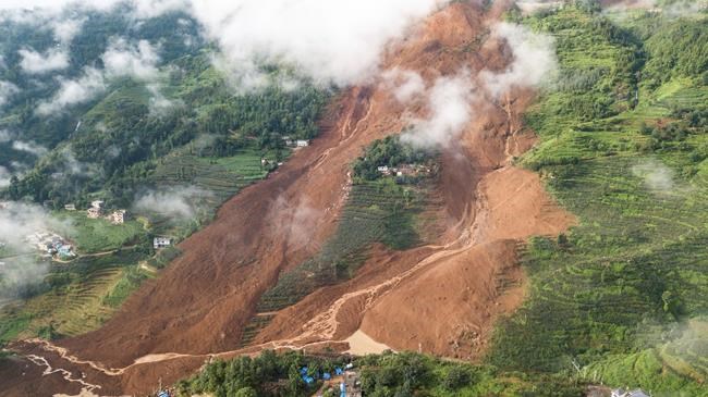 Death toll rises to 24 in China landslide; 27 still missing | iNFOnews.ca