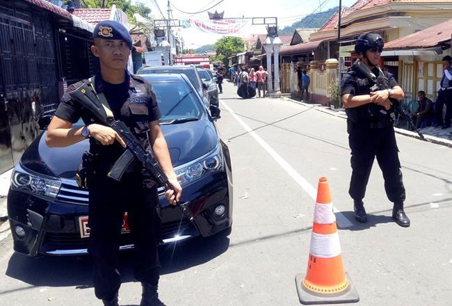 Indonesian woman detonates bomb, killing herself and child | iNFOnews.ca Indonesian woman detonates bomb, killing herself and child | iNFOnews.ca