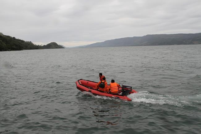 Dozens missing after ferry sinks in Indonesia's Lake Toba | iNFOnews.ca