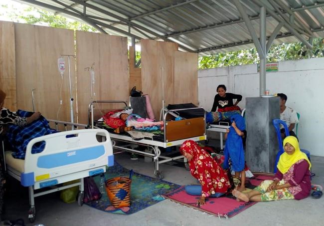 Indonesia: Lombok quakes don't meet national disaster status | iNFOnews.ca