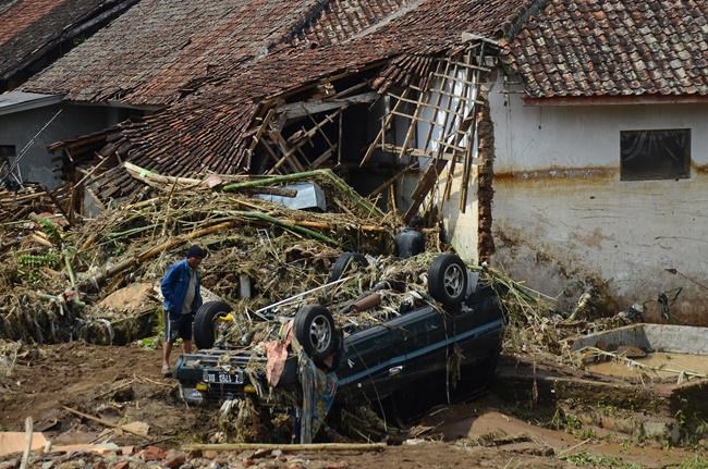 20 dead in floods, landslides on Indonesia's Java island | iNFOnews.ca