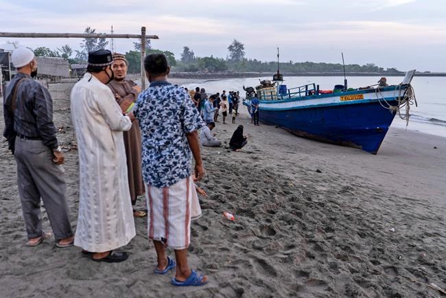 Almost 300 Rohingya found on beach in Indonesia’s Aceh | iNFOnews.ca