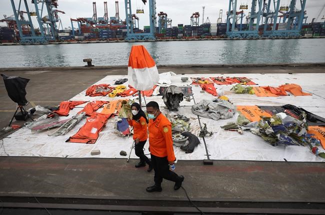 Search expands for victims of Indonesian plane crash | iNFOnews.ca