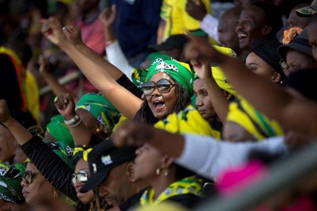 'Winnie!' South Africa bids farewell to Madikizela-Mandela | iNFOnews.ca