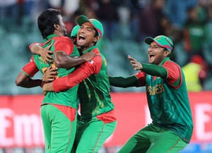 Bungling England bundled out of World Cup contention by Bangladesh; It's just ... cricket | iNFOnews.ca CP32220052