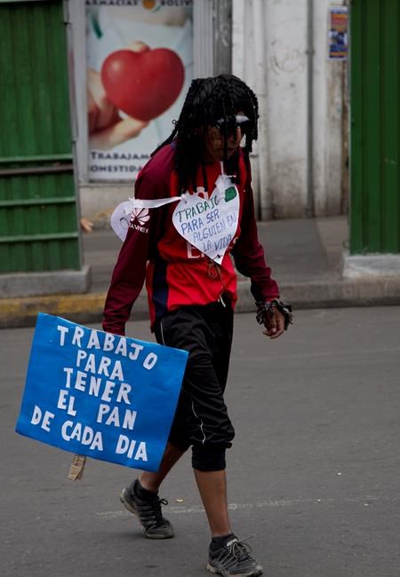 The Latest: Thousands mourn for Puerto Rico at May Day rally | iNFOnews.ca