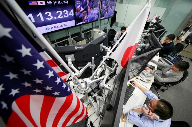 Trump comments on Japan, China currencies rattle markets | iNFOnews.ca CP356680635