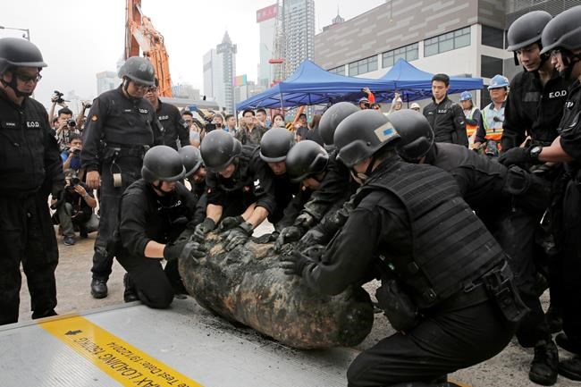 Police defuse WWII bomb found at Hong Kong construction site | iNFOnews.ca