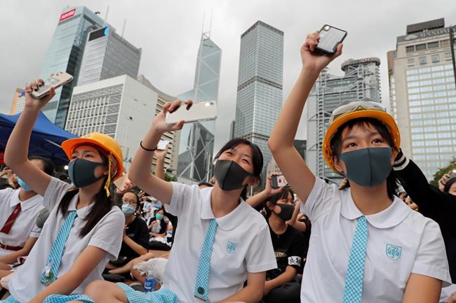 Tens of thousands in Hong Kong boycott first day of school | iNFOnews.ca