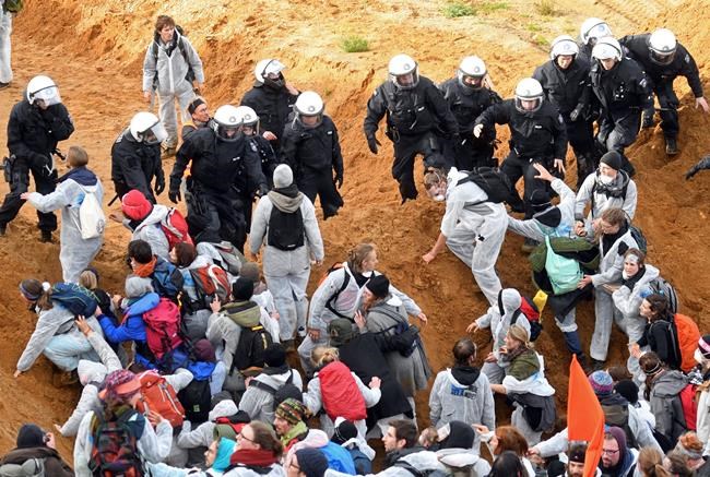 Anti-coal protesters march in Germany before climate meet | iNFOnews.ca CP789535460