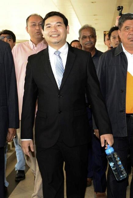 Malaysian opposition lawmaker jailed for exposing 1MDB audit | iNFOnews.ca