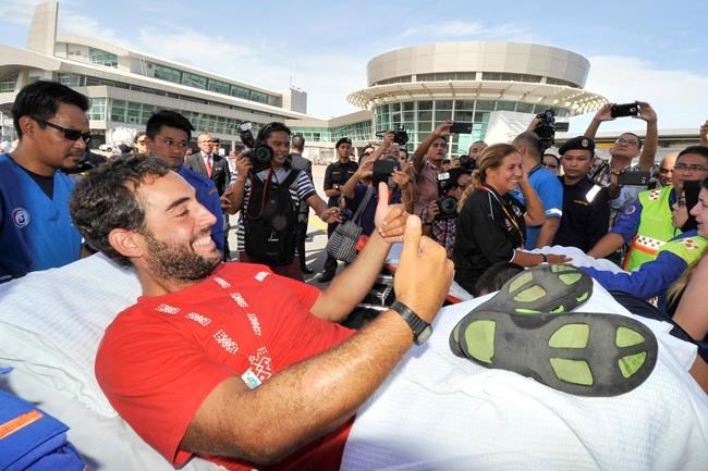 Flying fish and a movie help save 4 people lost at sea | iNFOnews.ca CP489590868