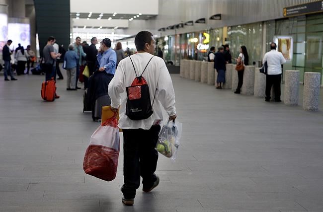 US deportations to Mexico rise to start year | iNFOnews.ca
