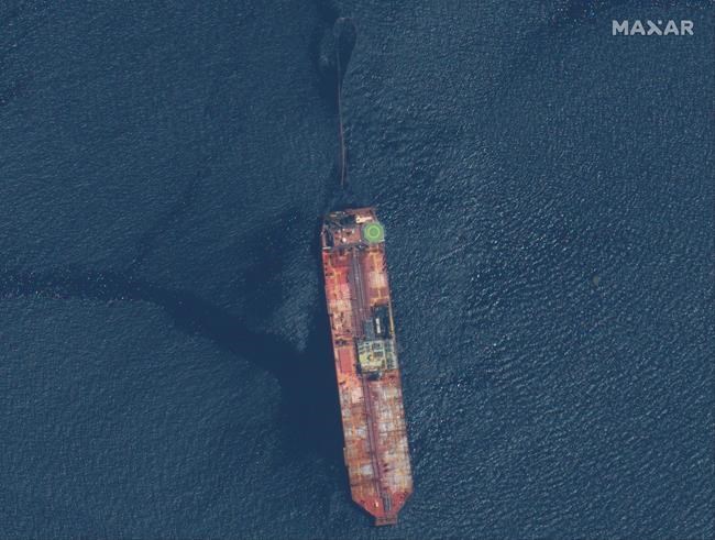 Damaged Venezuelan oil tanker drawing international concern | iNFOnews.ca Damaged Venezuelan oil tanker drawing international concern | iNFOnews.ca
