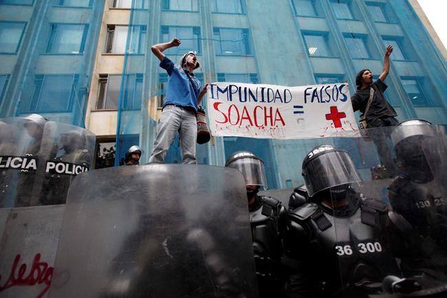 Rights group urges Colombia to scrub 5 officer promotions | iNFOnews.ca