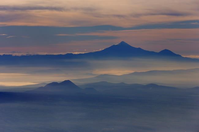Authorities describe rescues on Mexico's highest peak | iNFOnews.ca