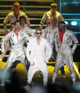 Argentine judge says there's evidence against Justin Bieber in alleged attack on photographer | iNFOnews.ca