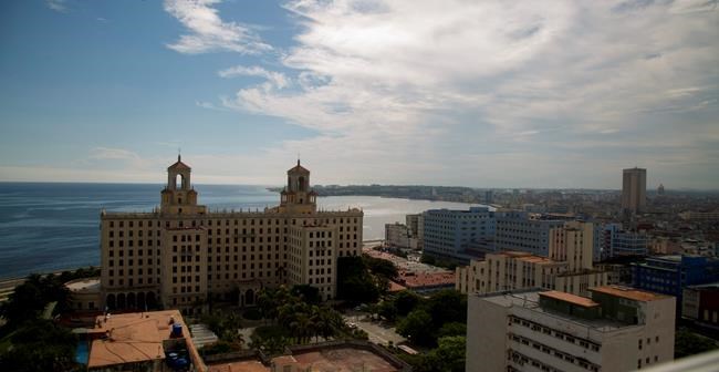 Sun, sand, shots: Caribbean seeks vaccines to revive economy | iNFOnews.ca