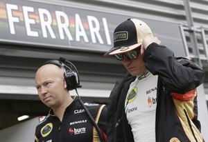 Raikkonen to replace Massa at Ferrari and drive alongside Alonso for next 2 seasons | iNFOnews.ca CP24925895