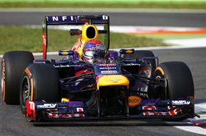 Lewis Hamilton posts fastest time in 1st practice session for Italian GP, Vettel 4th quickest | iNFOnews.ca CP24832175
