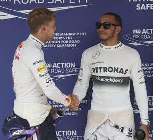 Mercedes driver Lewis Hamilton takes pole position for Hungarian GP; Vettel, Grosjean next | iNFOnews.ca CP24323311