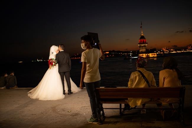 Istanbul introduces limits to gatherings as virus spreads | iNFOnews.ca Istanbul introduces limits to gatherings as virus spreads | iNFOnews.ca