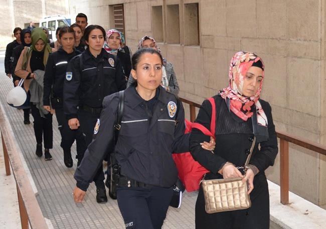 Life sentences sought for 30 with ties to Turkish newspaper | iNFOnews.ca CP1904080931