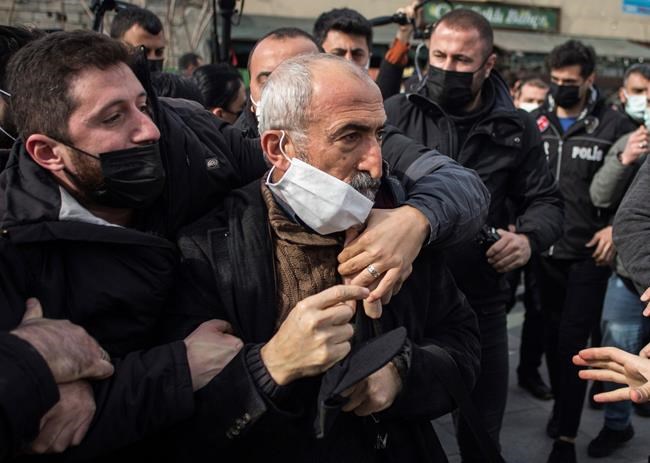 Turkey: 9 detained over student protests against new rector | iNFOnews.ca