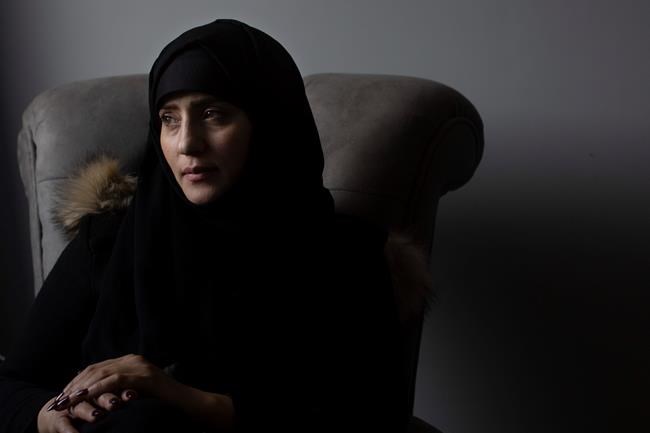 Women who dare dissent targeted for abuse by Yemen's rebels | iNFOnews.ca CP600238102