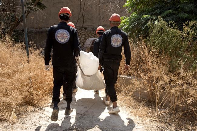 Syria's Raqqa still finding the dead, 2 years after IS fall | iNFOnews.ca Syria's Raqqa still finding the dead, 2 years after IS fall | iNFOnews.ca