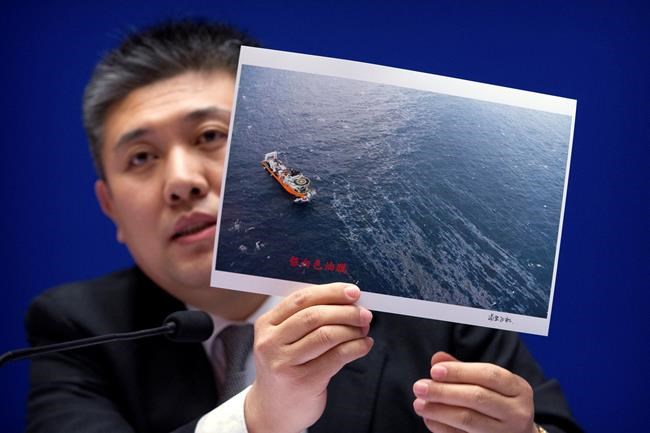 China debating whether to raise sunken Iranian oil tanker | iNFOnews.ca China debating whether to raise sunken Iranian oil tanker | iNFOnews.ca