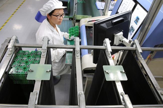 Surveys show China manufacturing demand weak amid trade war | iNFOnews.ca