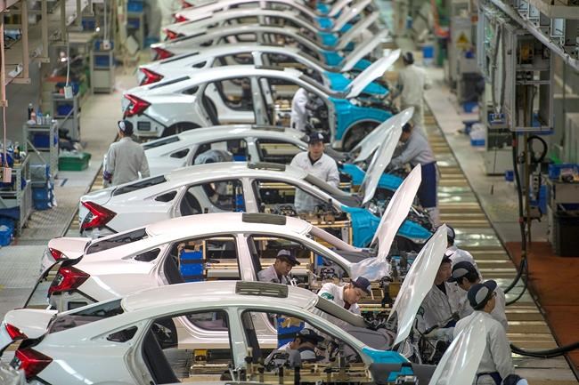 Exports, consumers drive China's 6.9 per cent growth in 2017 | iNFOnews.ca