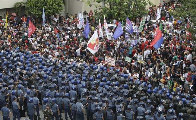 APEC leaders: Urgent need for increased international co-operation in fight against terrorism | iNFOnews.ca CP35367190