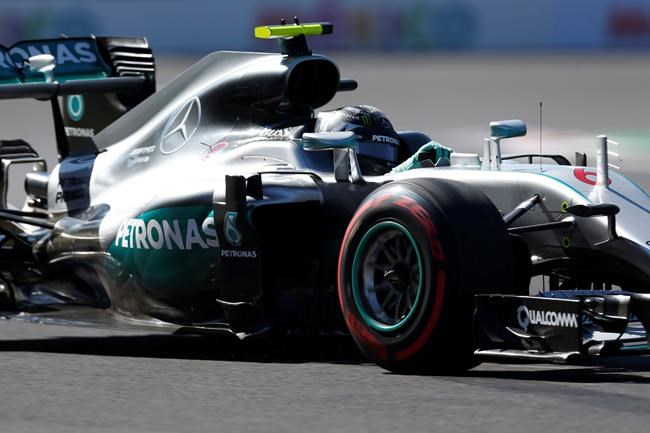 Hamilton and Rosberg duel will start 1-2 in Mexico | iNFOnews.ca