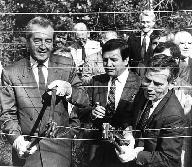 Ex-Austrian minister who helped tear down Iron Curtain dies | iNFOnews.ca