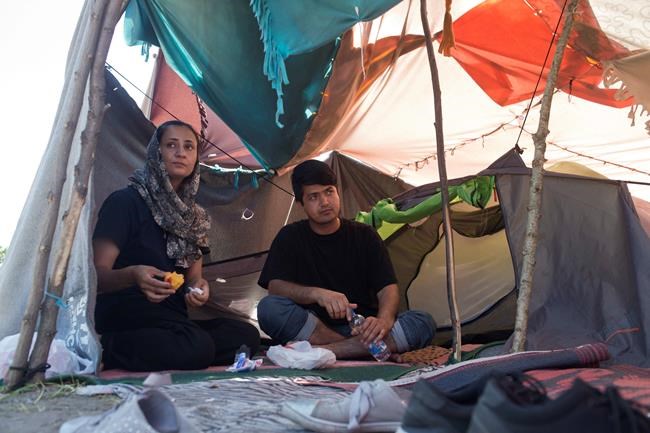 Deep uncertainty awaits migrants on Serbia-Hungary border | iNFOnews.ca