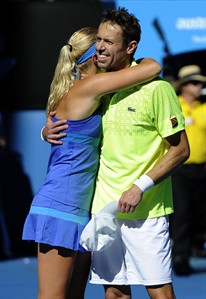 Canadian Daniel Nestor wins mixed doubles final at Australian Open | iNFOnews.ca