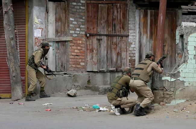 1 Indian soldier, 4 rebels killed in gunbattles in Kashmir | iNFOnews.ca 1 Indian soldier, 4 rebels killed in gunbattles in Kashmir | iNFOnews.ca