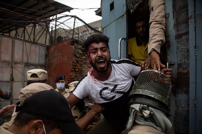 7 suspected rebels, 1 Indian soldier killed in Kashmir | iNFOnews.ca 7 suspected rebels, 1 Indian soldier killed in Kashmir | iNFOnews.ca