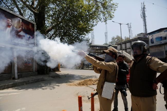 About 100 Kashmir students hurt in clash with Indian troops | iNFOnews.ca CP194638584