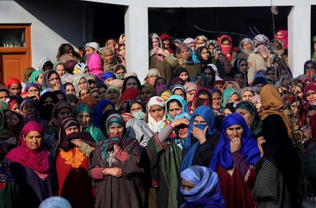 Blast kills 4 Indian policemen in disputed Kashmir | iNFOnews.ca