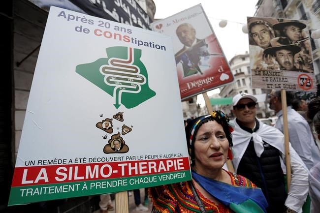 Young Algerian protester dies of injuries; police accused | iNFOnews.ca CP816848477
