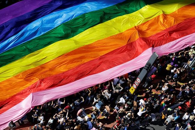 Hundreds of thousands at Brazil's massive gay pride parade | iNFOnews.ca CP1148263501