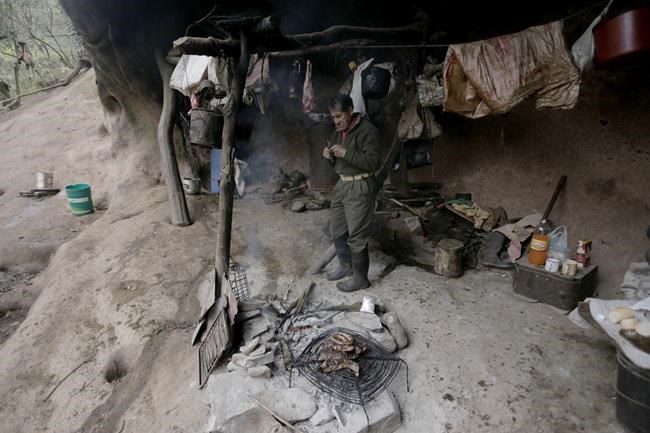 No-rent lifestyle: Argentine man's lived 40 years in a cave | iNFOnews.ca