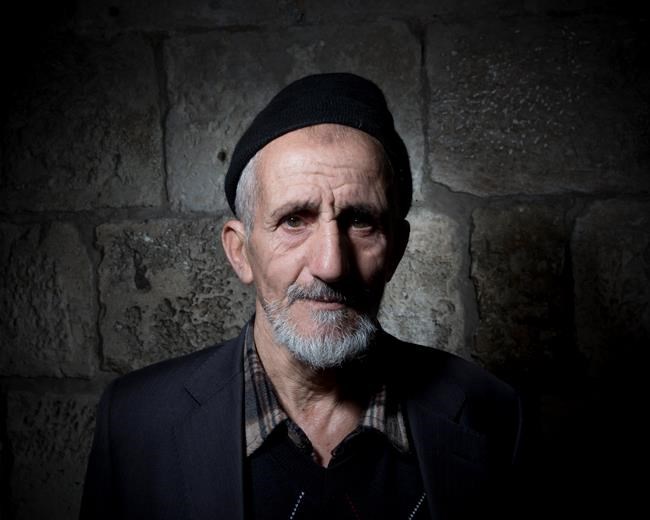 Ancient beard traditions shape the face of modern Jerusalem | iNFOnews.ca CP345857262