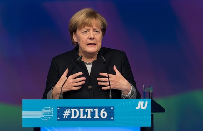Merkel: 'national effort' to ensure rejected migrants leave | iNFOnews.ca