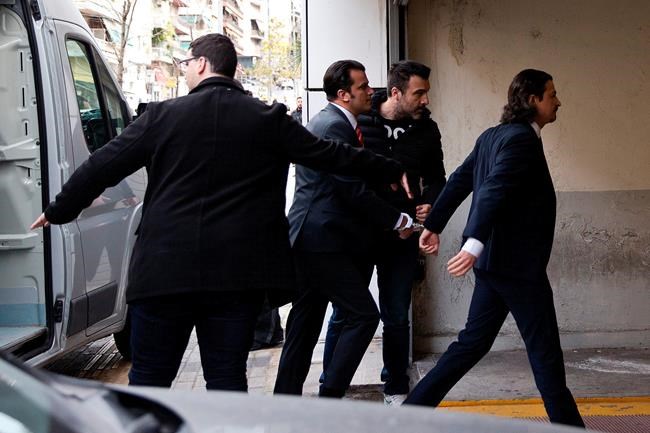 Greek court backs release of Turkish officer seeking asylum | iNFOnews.ca Greek court backs release of Turkish officer seeking asylum | iNFOnews.ca