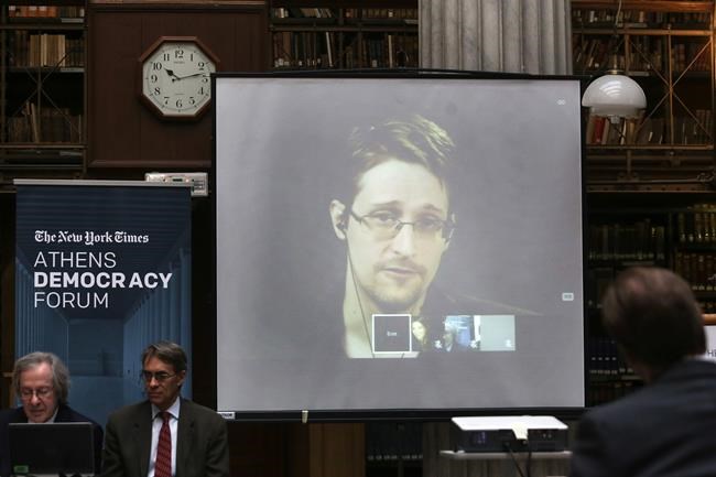 Snowden says he'll vote in US presidential election | iNFOnews.ca CP45797080